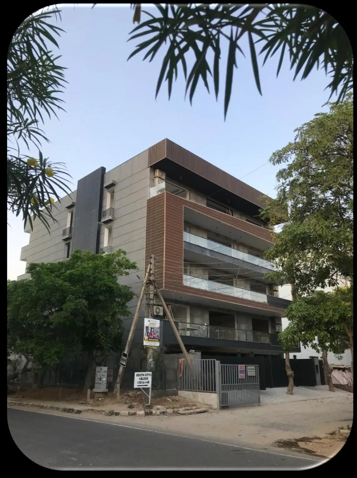 South City–1 residence featured in Mareena Builder's portfolio